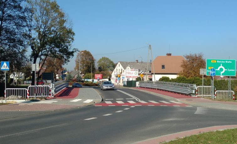 most UZUPELNIENIE