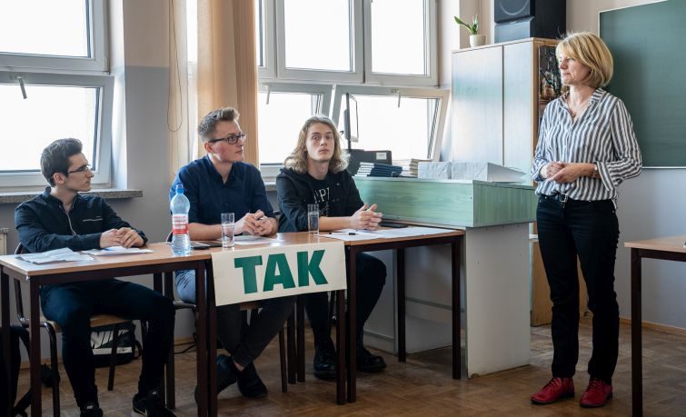debata
